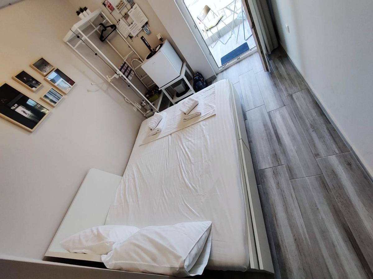 Eva Beach Studio Néa Péramos Exteriör bild